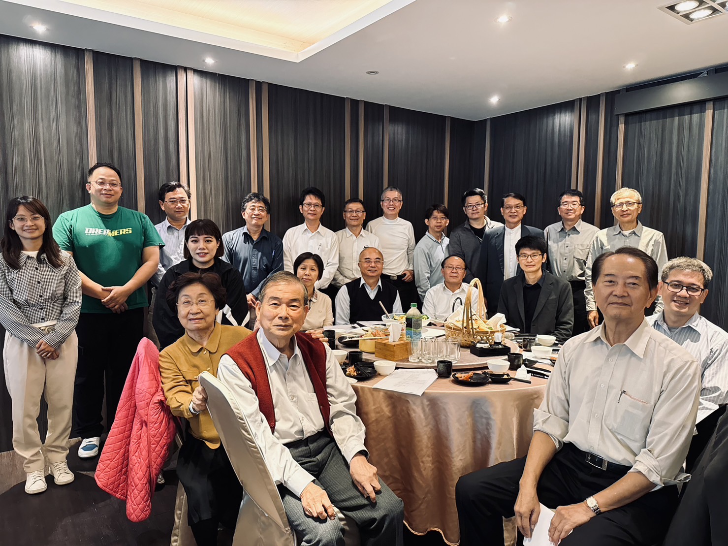 第十三屆董事會相簿